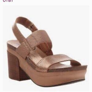 OTBT Woman LeatherIndio Pewter Taupe Block Heel Platform Festival Sandals Sz 9.5